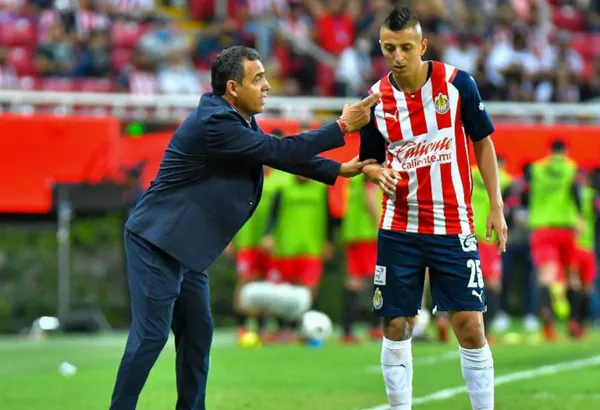 Roberto Alvarado llegó procedente del Cruz Azul previo al arranque del Clausura 2022.