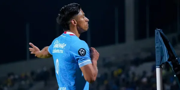 Sepúlveda festejando. Foto: Cruz Azul