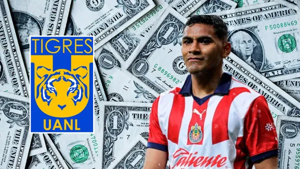 Tiba Sepúlveda delante de dólares y con el logo de Tigres