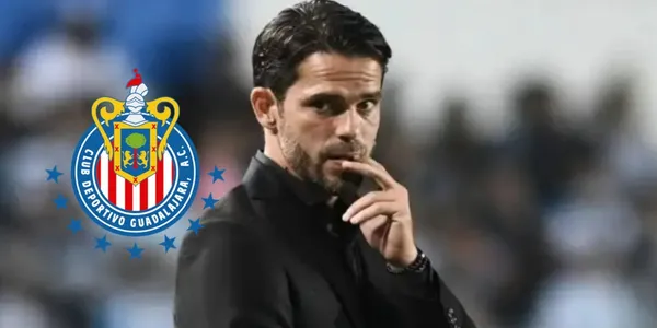 Todavía no llega Fernando Gago ni sale Paunovic y parece que el nuevo entrenador llegará en medio de la polémica