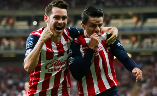 Tras su paso por el Tepatitlán FC en donde consiguió un campeonato, Pável Pérez regresó al Rebaño para jugar en el Tapatío.