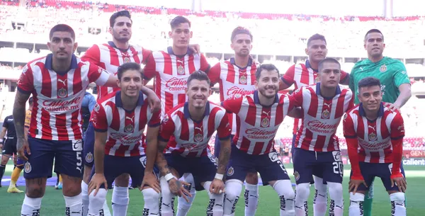 Un gigante europeo suspira por un jugador de Chivas, pero no es Alvarado ni Vega.