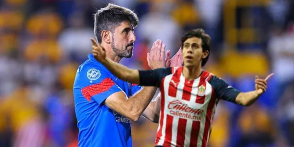 Veljko Paunovic volverá a cargar contra un referente, pues lo sacrificará ahora que Macías está de regreso