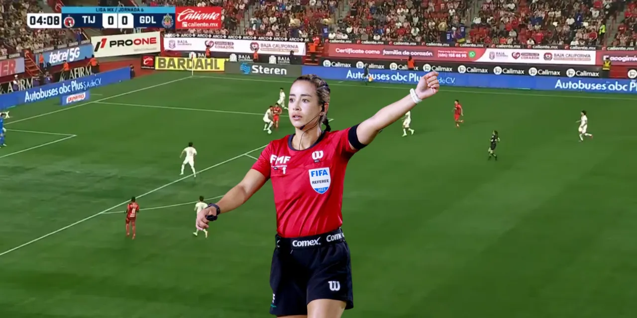 Itzel Fox El arbitraje fue un desastre ante Xolos, pero este ex árbitro dijo le ...