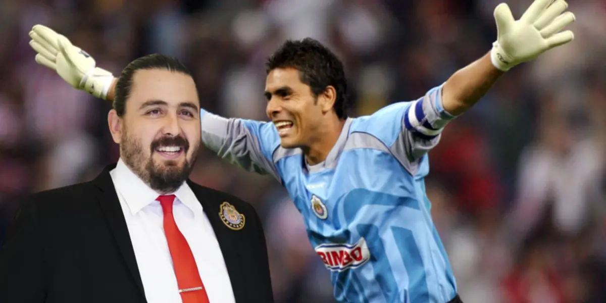 Amaury Vergara y Oswaldo con la playera de las Chivas