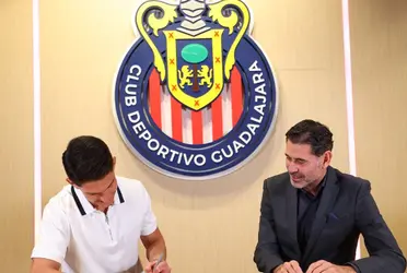 José Castillo se convirtió en el primer refuerzo de Chivas para el Torneo Clausura 2024.