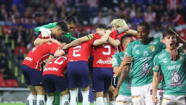 Probable alineación de Chivas vs León 