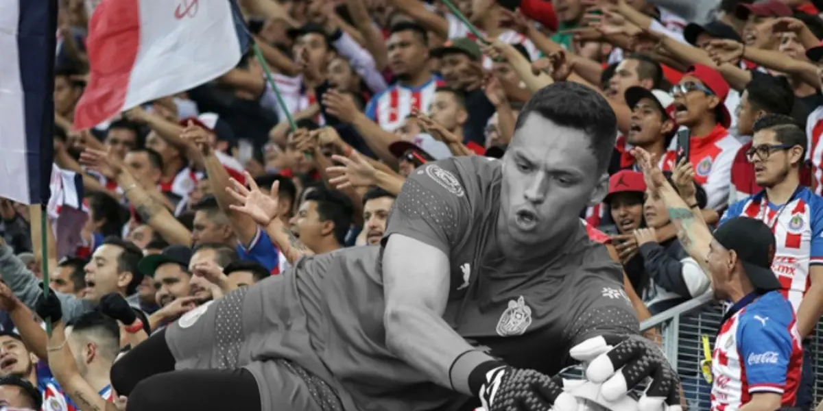 Afición carga vs Whalley en su debut