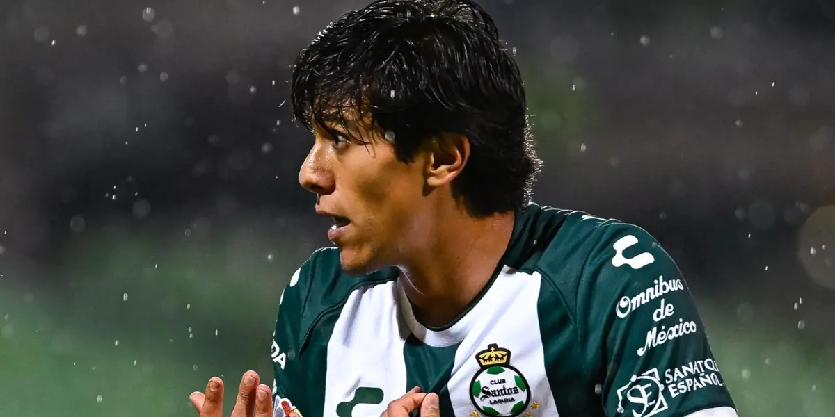 Al ex delantero de Chivas JJ Macías le llueve sobre mojado en Santos | Foto: TUDN