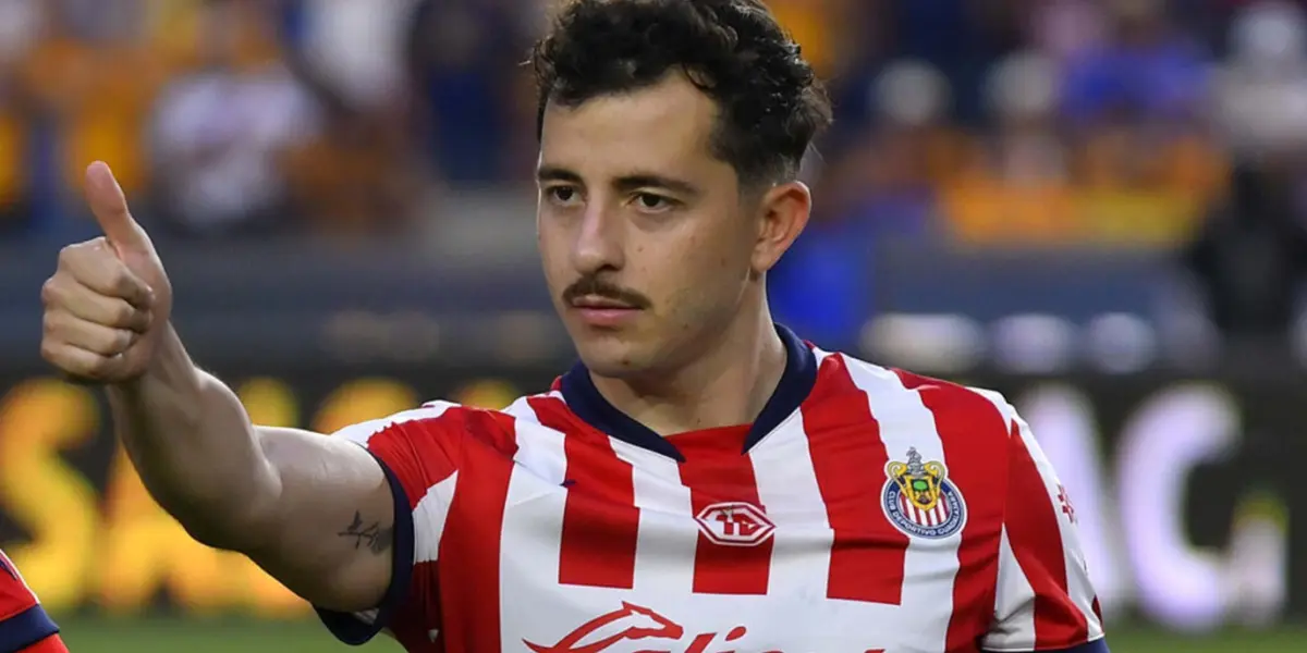 Alan Mozo no tendría a la directiva de Chivas contenta | Foto: Claro Sports