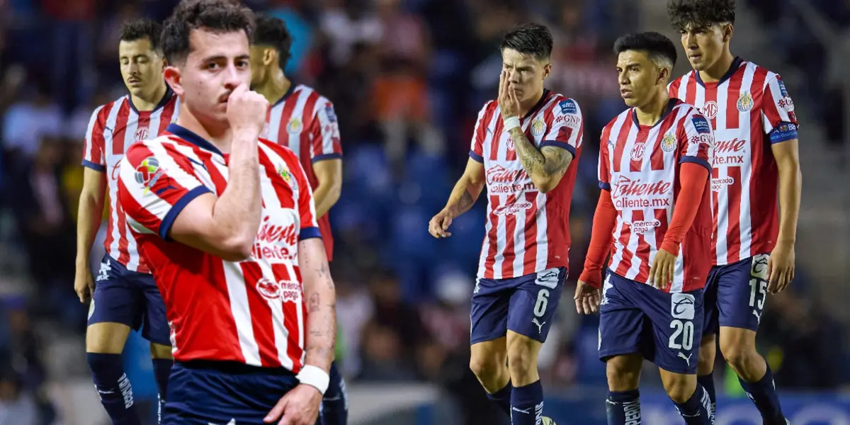 Alan Mozo y jugadores de Chivas (Foto tomada de: MexSport)