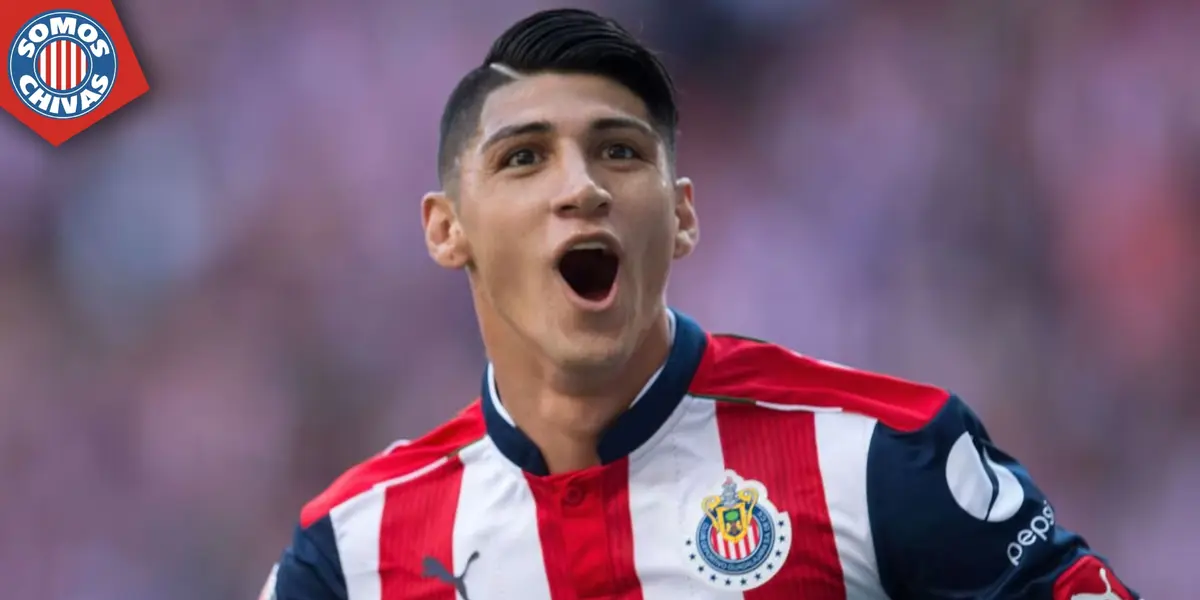 Alan Pulido en Chivas (Fuente: MEXSPORT)