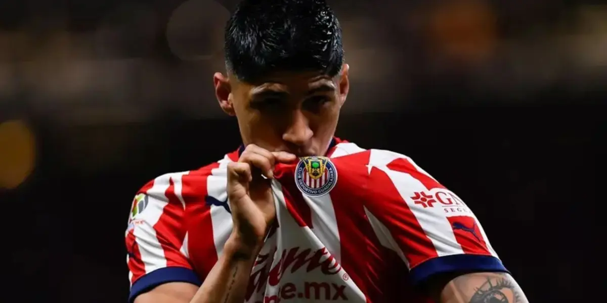 Alan Pulido regreso con todo con Chivas, pero hay una razón del por qué de su paso goleador | Foto: Especial