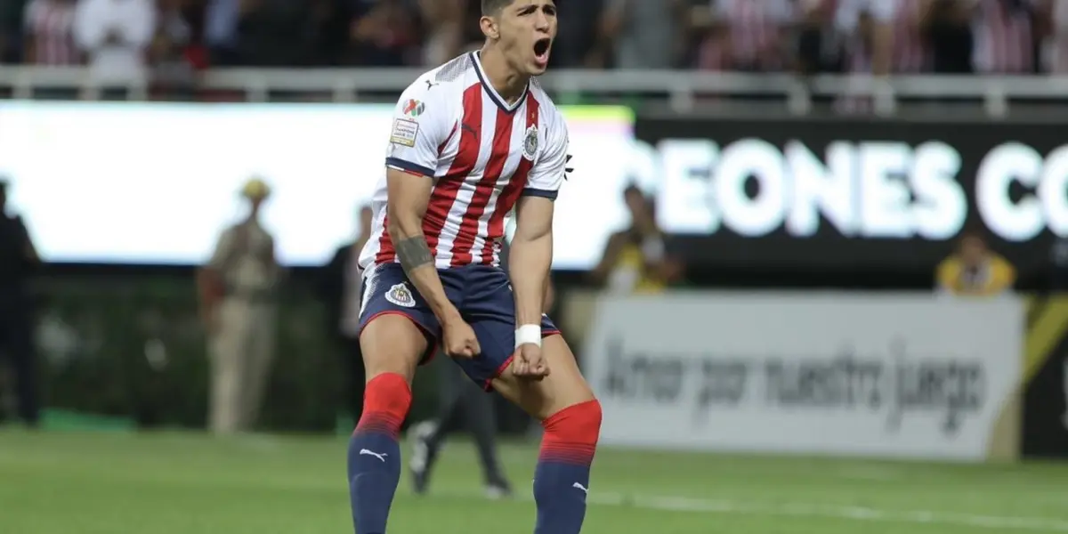 Alan Pulido ya tendría fecha de debut para su regreso triunfal | Foto: X @chivas