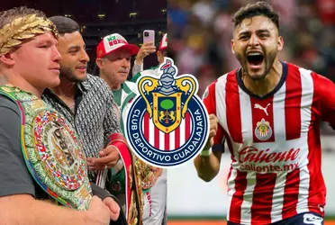 Alexis Vega fue captado al lado de Saúl Álvarez tras su pelea antes del debut de Chivas en liguilla.