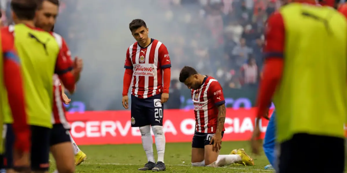 Alexis Vega se despidió nuevamente de la posibilidad de pelear por un título con Chivas.