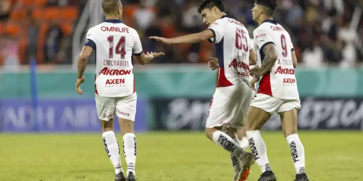 Anotó el gol vs Cibao y ahora sería titular con Chivas | Foto: TV Azteca
