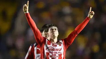 Armando festejando. Foto: Chivas