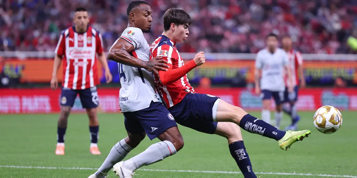 Armando vs Cruz Azul. Foto: Chivas