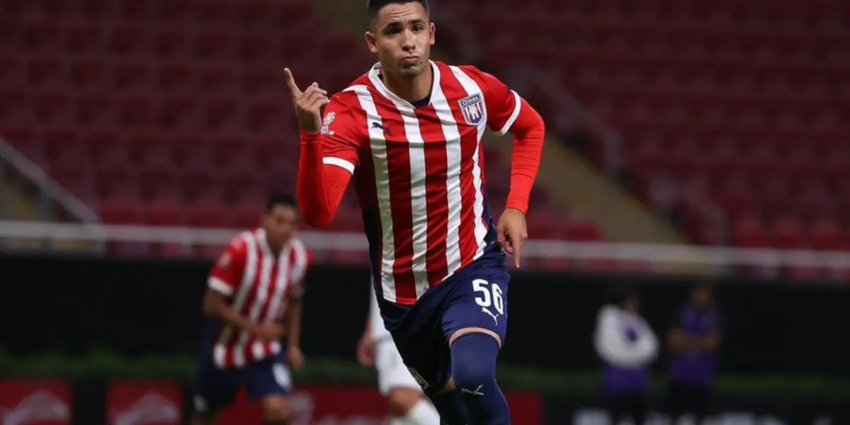 Benjamín Sánchez renovó contrato con Chivas, pero habría un gran pero | Foto: IG benjaminsanchez