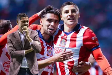 Cambiaron los planes en chivas, 2 futbolistas apuntaban a salir y ahora su futuro podría ser diferente
