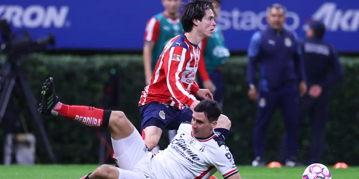Campillo en partido. Foto: Chivas