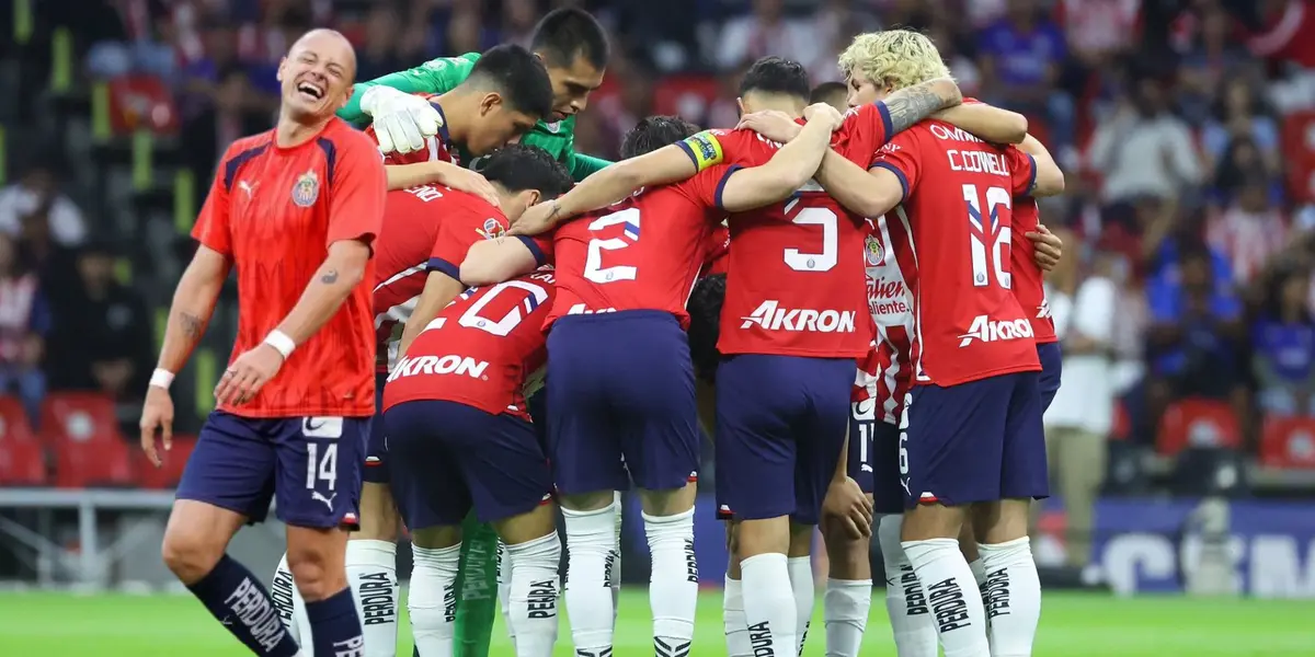 Chicharito habría ignorado a la prensa tras derrota