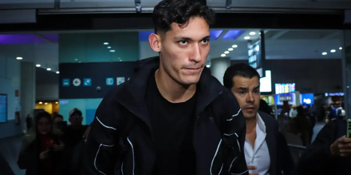 Chiquete Orozco dejó de Chivas, es suplente en Cruz Azul y se quedó sin Selección | Foto: Oswaldo Figueroa