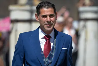 Chivas necesita reforzar la delantera y Javier Hernández sería opción