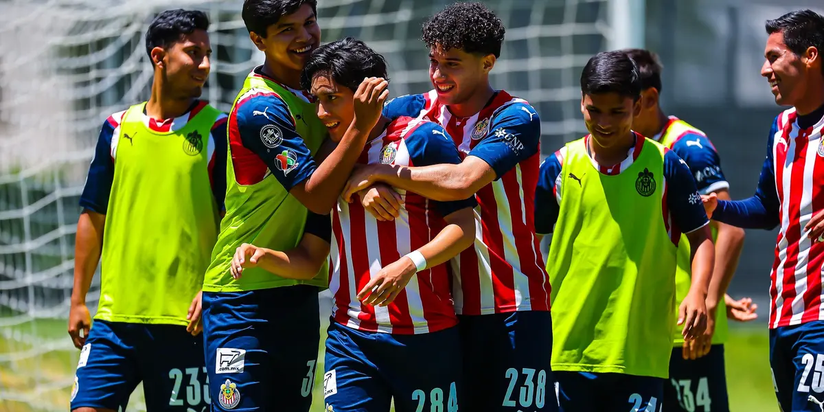 Chivas tiene canteranos más destacados en el torneo que los Pumas.