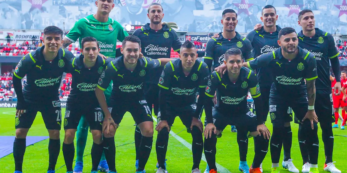 Chivas tiene un partido pendiente frente a Monterrey.