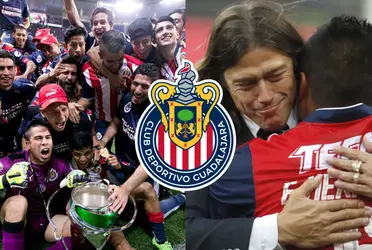 Con Chivas lo ganó prácticamente todo, pero se echó a la hamaca y ahora nadie lo quiere contratar.