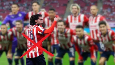 Cowell y jugadores de Chivas/FOTO: X Chivas