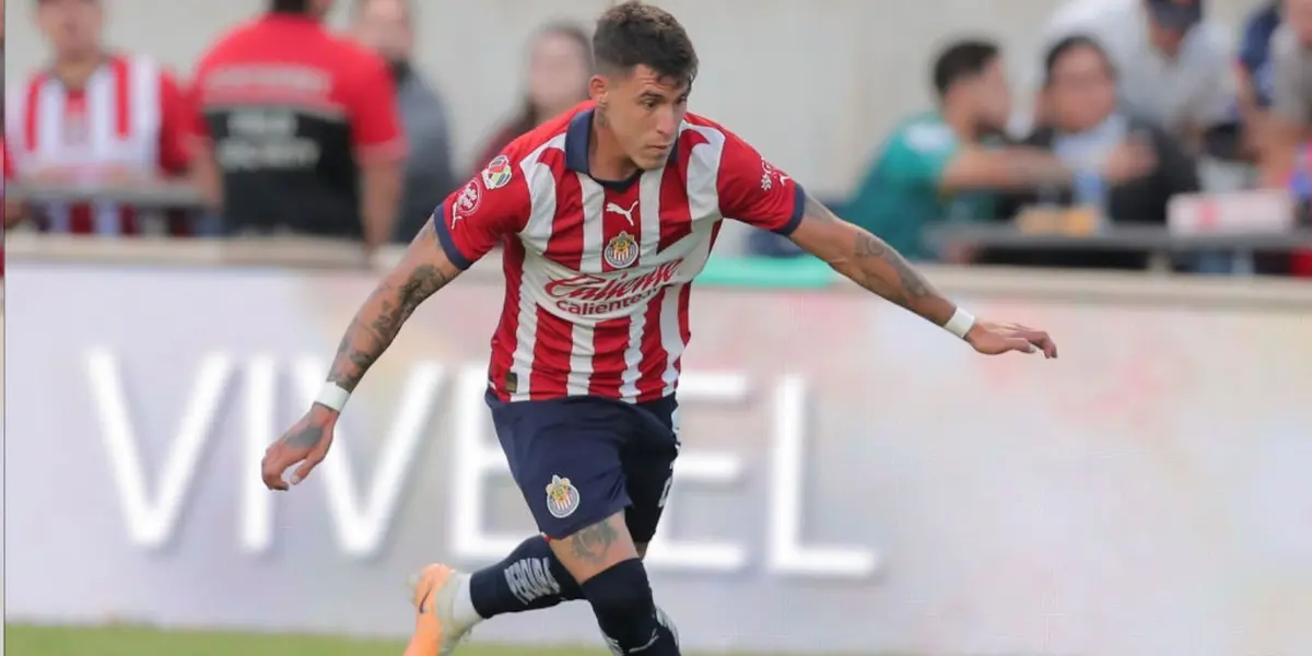 Cristian Calderón se iría de Chivas en diciembre próximo como agente libre