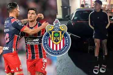 Dentro, fuera de la cancha y hasta en la pista, Víctor Guzmán se lleva la victoria sobre Eduardo ‘Chofis’ López.