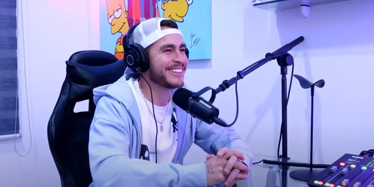 El "Canelo" Angulo reveló que desde su infancia en Sinaloa ya sentía apego por los colores del Guadalajara.