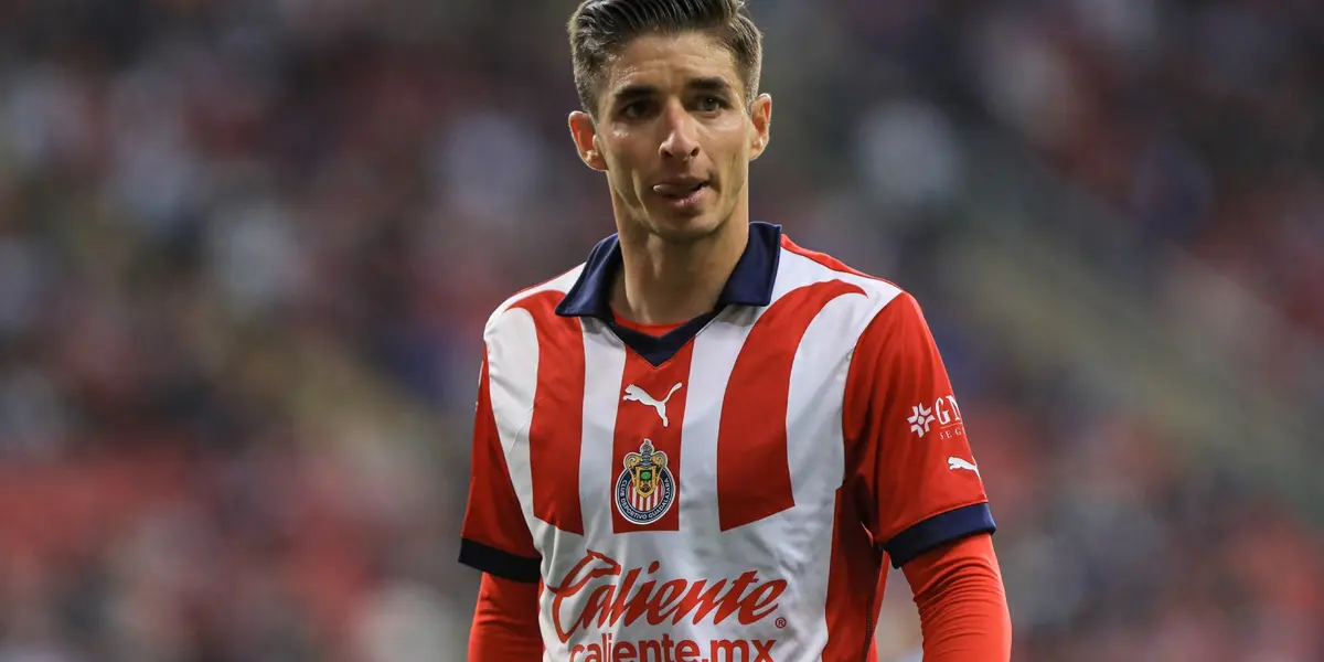 El Cone Brizuela pasó de estar por dejar las Chivas a robarle la titularidad a un indiscutible | Foto: TV Azteca