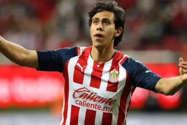 El delantero mexicano lleva mucho tiempo lesionado, pero ahora parece estar al 100%