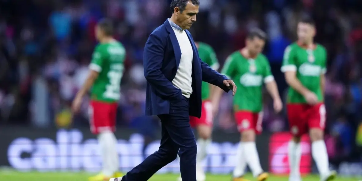 El entrenador habló sobre su continuidad en el Rebaño