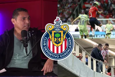 El eterno capitán rojiblanco, Ramón Morales no soportó más al ver como Chivas perdía el Clásico.