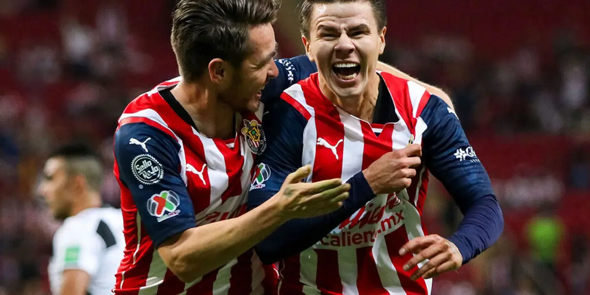 El Guadalajara ganó gracias a dos verdaderos golazos frente a Tijuana.