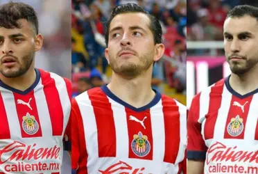 El jugador que regalaría Chivas para traer a Carlos Acevedo a pesar del buen torneo del Wacho Jiménez