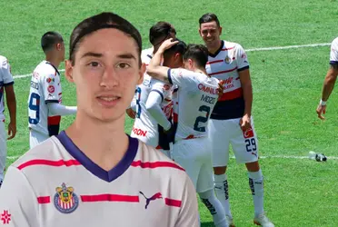 El jugador que sería sacrificado en Chivas ante la posible llegada de Marcelo Flores.