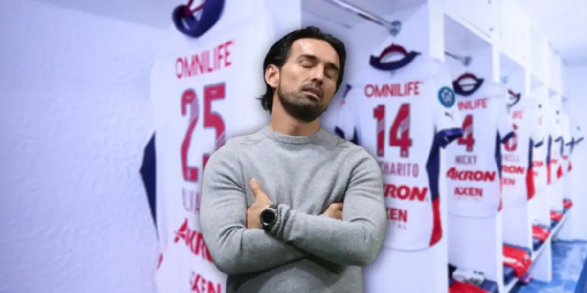 El vestidor de Chivas está muy dividido aun con la llegada de Espinoza | Foto: Especial