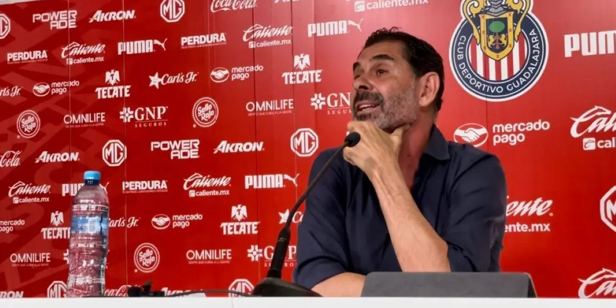 Fernando Hierro observa al Tapatío vs Tepatitlán