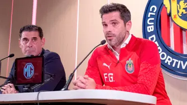 Fernando Hierro y Fernando Gago en una conferencia de prensa / Football Transfers