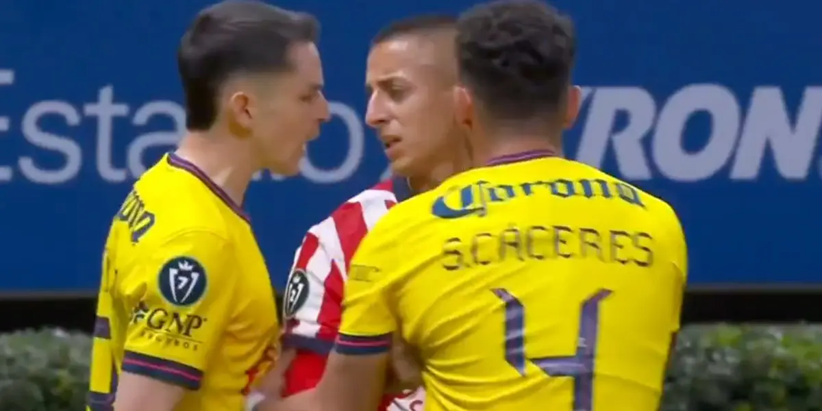 Fidalgo discutiendo con Alvarado / Foto: TV Azteca