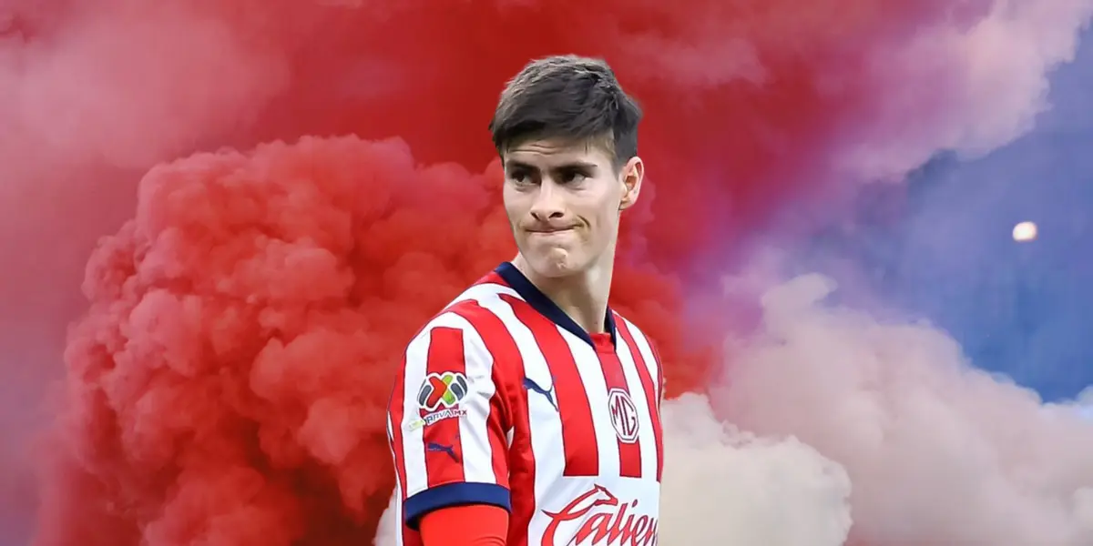 Fondo tomado de Chivas con Armando al frente.