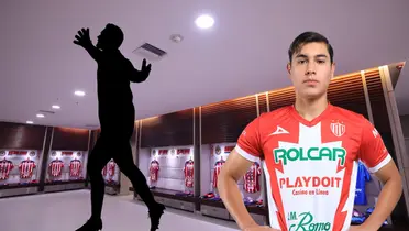 Fondo tomado de Chivas, con Chávez al frente.