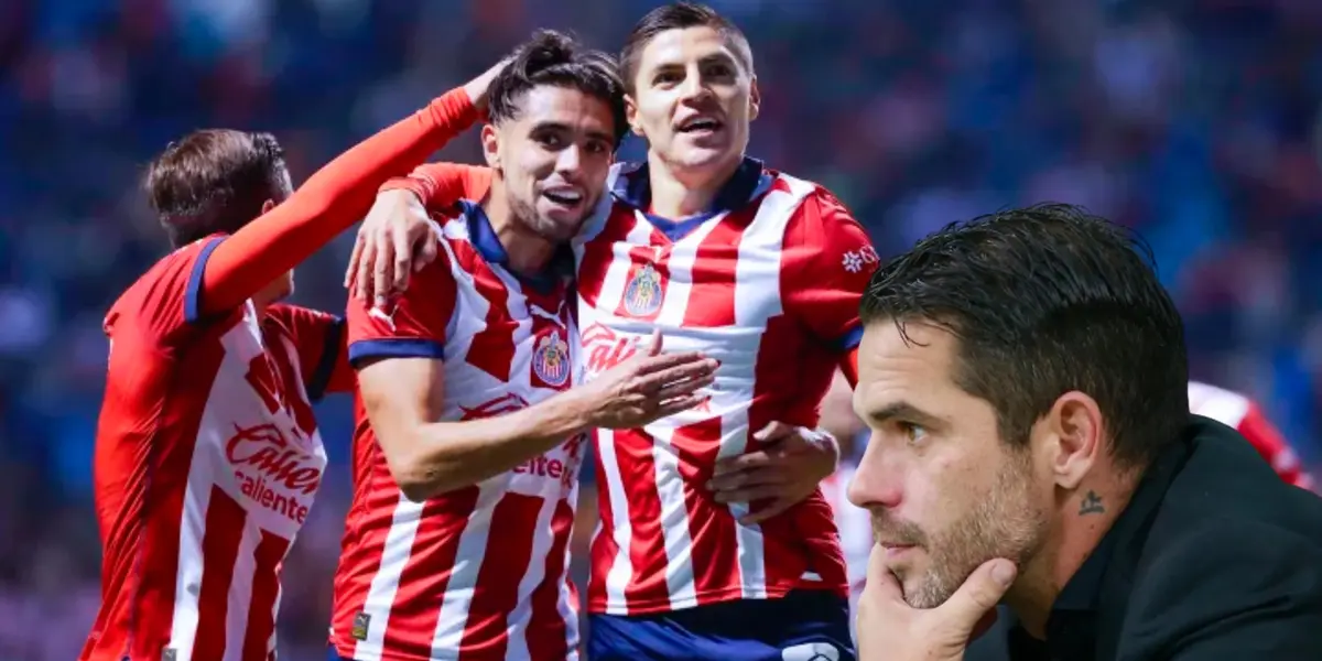 Foto: 90Min / Ricardo Marín con la camiseta de Chivas